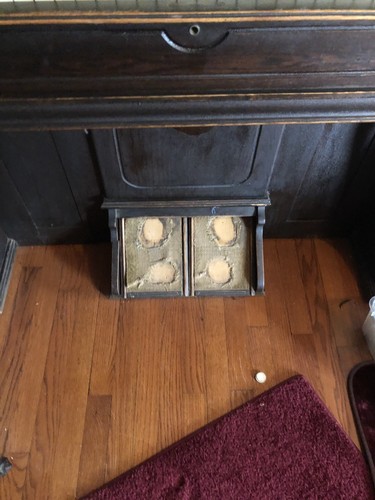 The Carpenter Company Pump Organ