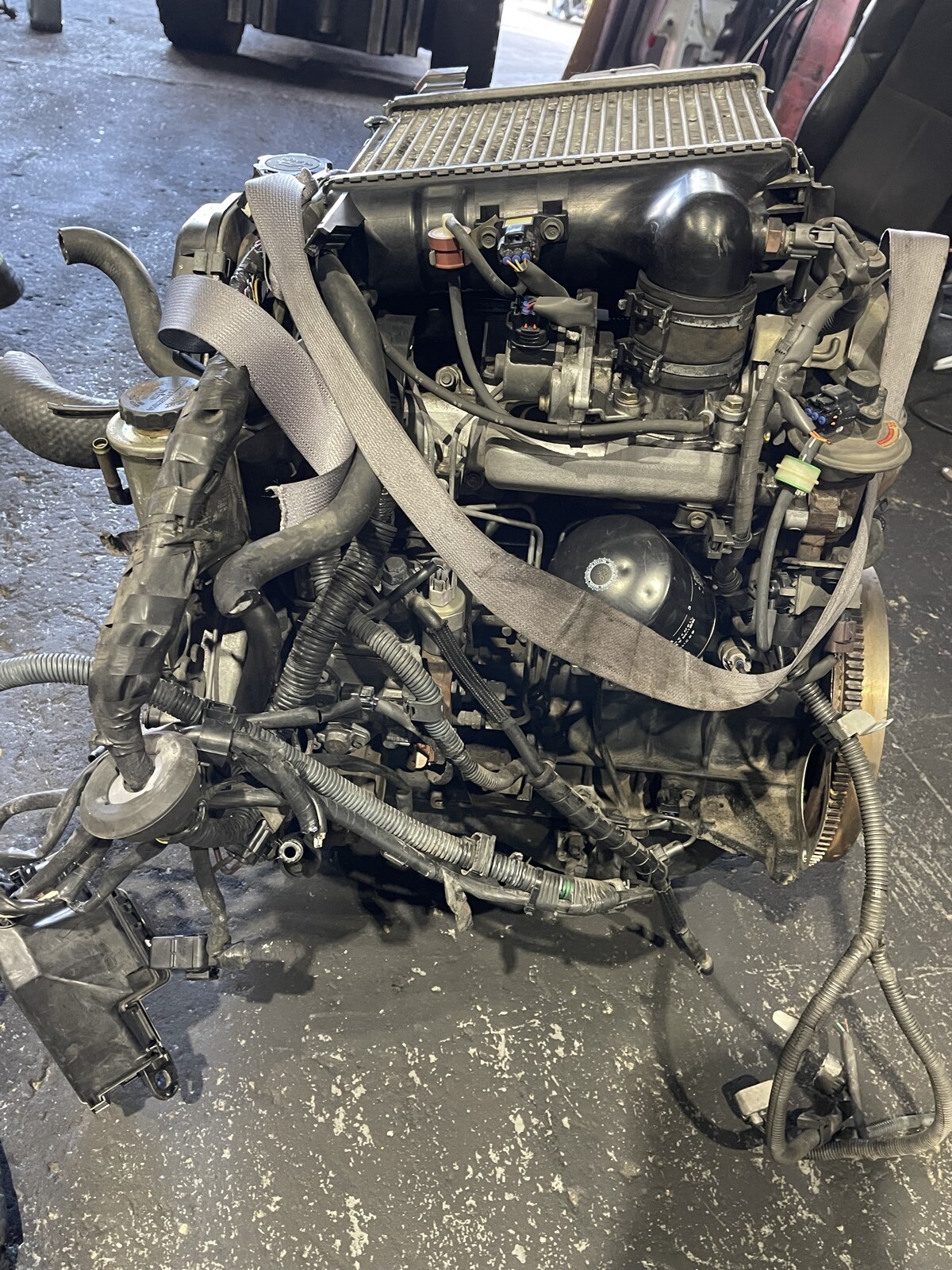 KCH40 TOYOTA REGIUS DIESEL AUTO 1KAZ TURBO ENGINE - thumbnail 4