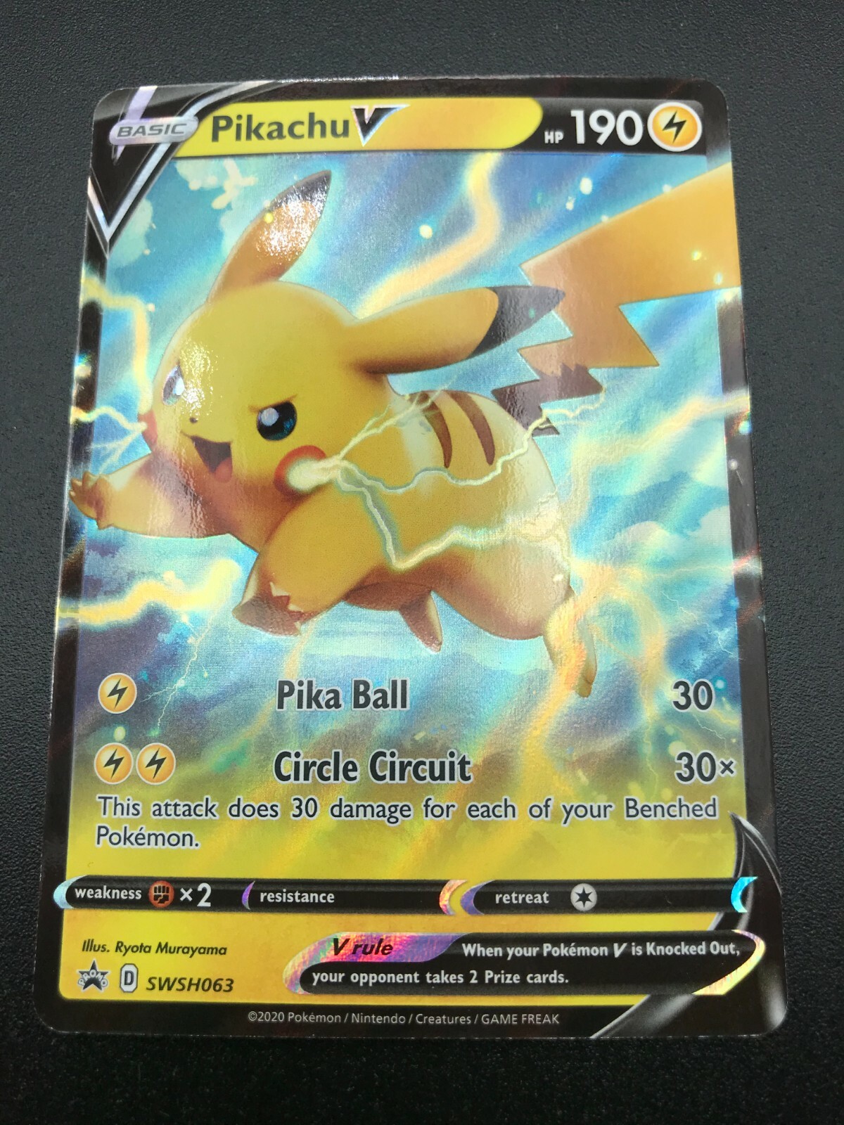 Pikachu V ULTRA RARE SWSH063 Promo Vivid Voltage Pokemon Pikachu V ULTRA RARE SWSH063 Promo Vivid Voltage Pokemon