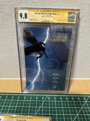 Batman The Dark Knight Returns 1986 1st Print CGC 9.8! Signed By Frank Miller!!!
