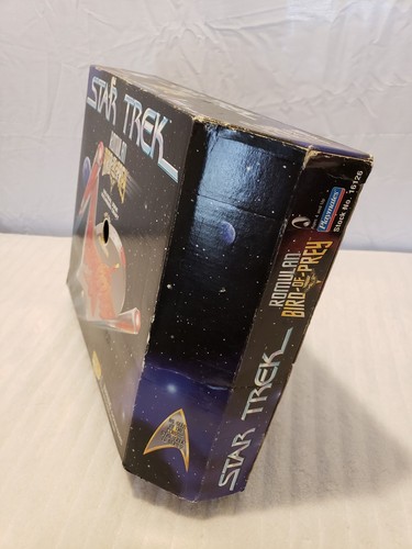 Playmates STAR TREK Romulan Bird Of Prey w/Lights & Sound ~ NEW! ~ FAST SHIPPING
