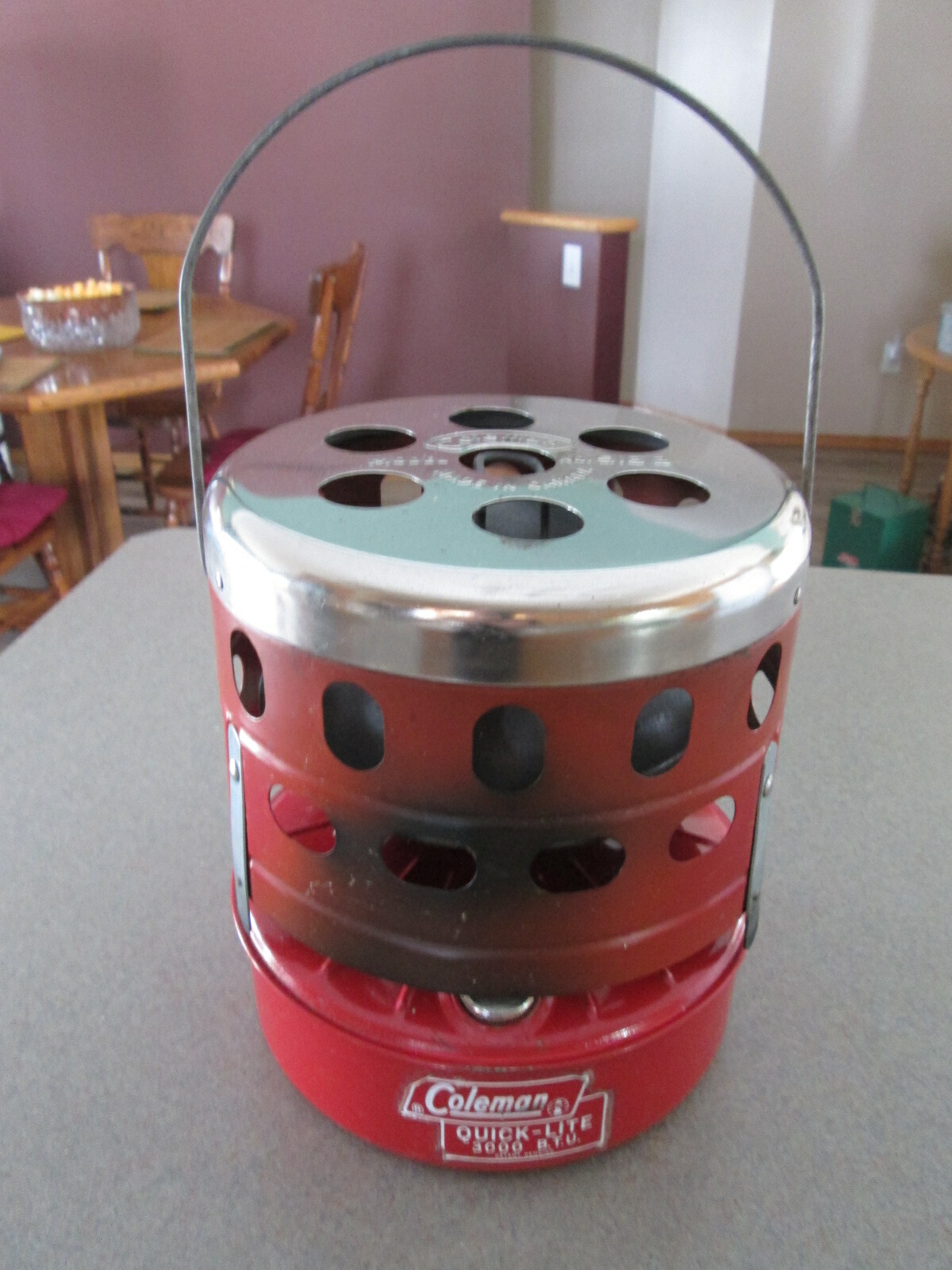 VINTAGE Red Coleman Quick-Lite Model 518 B Catalytic Heater Made in Canada