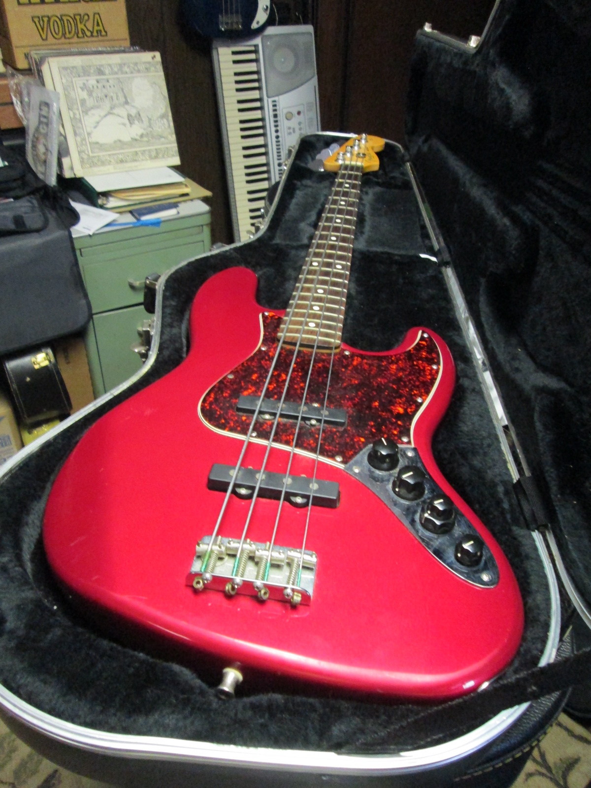 FENDER Jazz Bass Guitar Made in Mexico circa 2002/2003