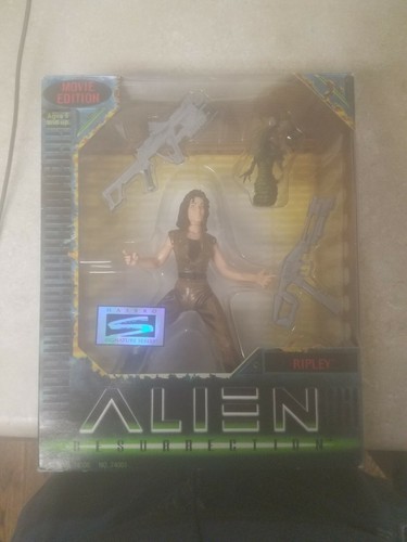 Kenner Alien Resurrection Ripley Figure