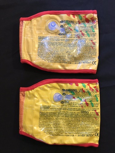 INTEX CHILDREN'S SWIM ARM BANDS 1 PAIR NEW Shark Design Inflatable 3-6 yr
