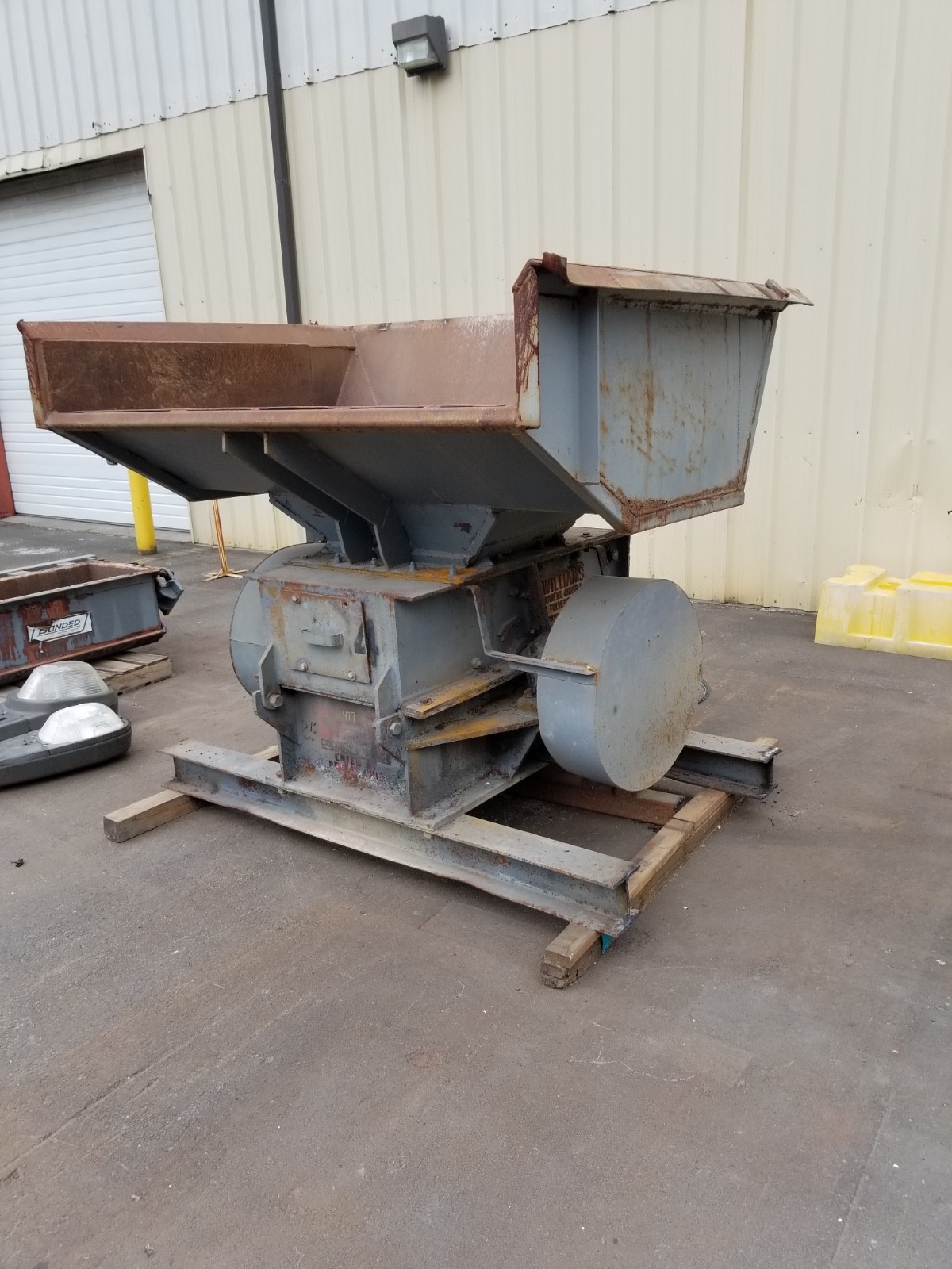 Williams CRUSHER - 30HP single rotor opening 18 x 20, glass, hard clay