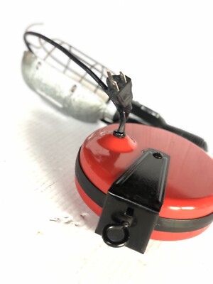 VTG Sears CRAFTSMAN #83914 Retractable Shop Work Drop Light 20ft Cord.