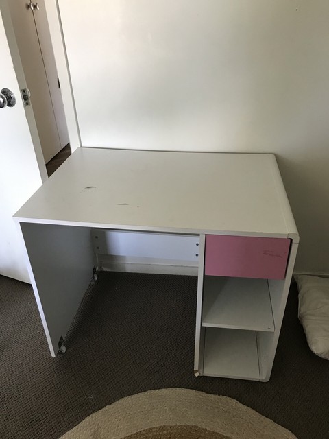 kids desk gumtree