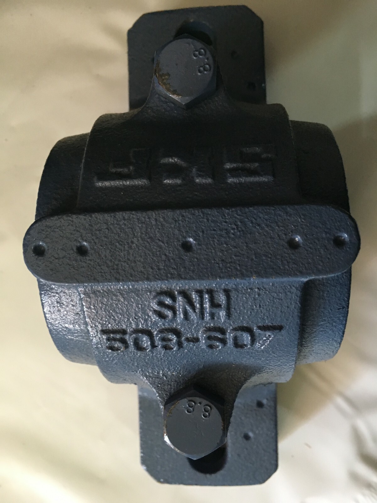 2 - SKF SNH 508-607  SPLIT PILLOW BLOCK BEARING HOUSINGS