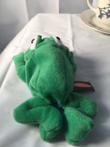 Melissa & Doug Green Frog  stuffed plush beanie 6