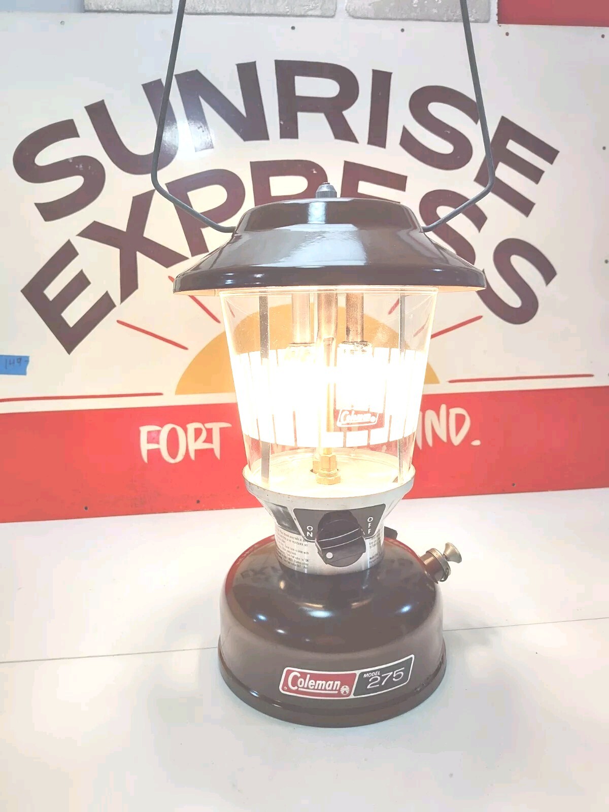Brown Coleman 1980 Lantern Model 275 Double Mantle Dated 2/80 Tested Works 
