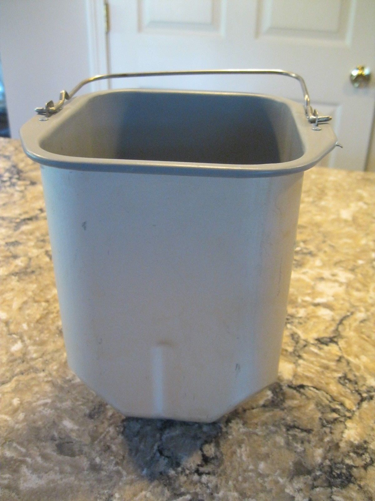 Sanyo Bread Maker Basket Pan Only SBM-150 The Bread Factory Plus