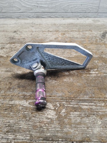 ローキックパット 1987 87 87-90 Kawasaki ZX750 ZX750F Left Rearset Footrest