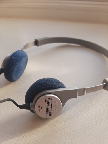 ヘッドホン Sony MDR-3L2 stereo dynamic 1979 SONY MDR-3L2 Dynamic Headphone For TPS-L2 Walkman USED