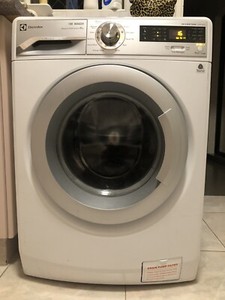 Electrolux 8kg Front Loader Washing Machine | Washing Machines & Dryers