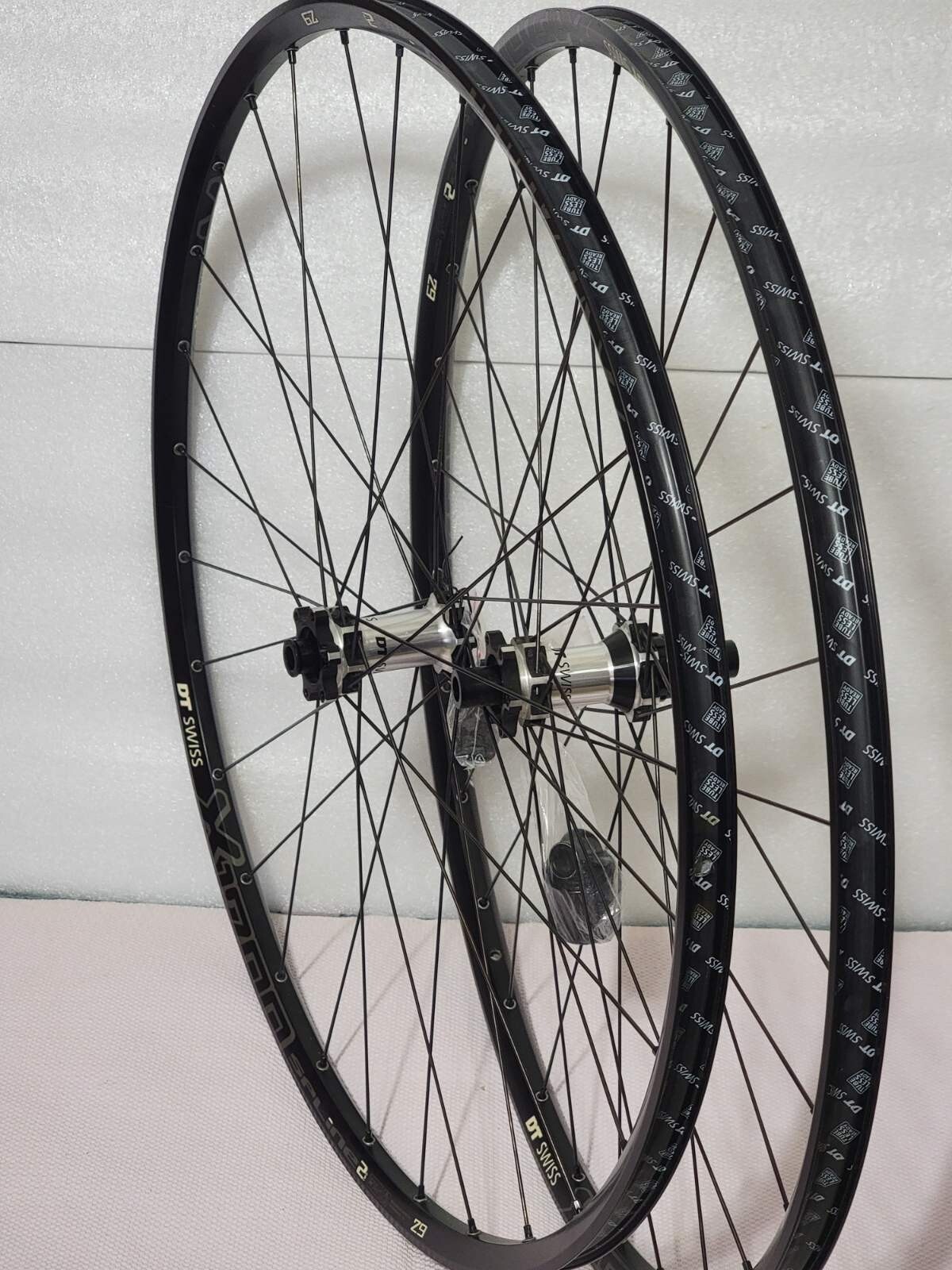 DT Swiss X1700 Spline TWO wheelset 29 | eBay DT Swiss X1700 Spline TWO wheelset 29 | eBay