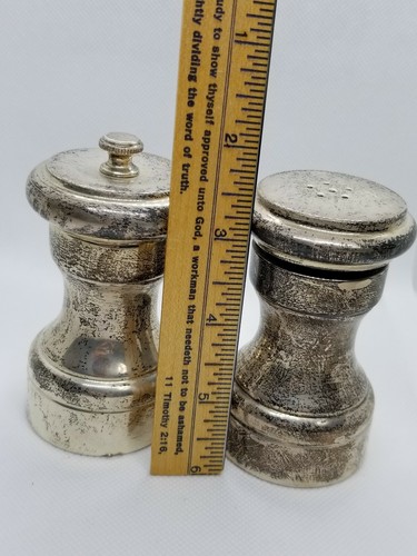 VINTAGE SIGNED STERLING SILVER SALT & PEPPER SHAKERS MADE IN ITALY.