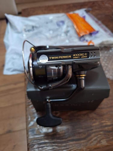SHIMANO 24TWIN POWER 4000XG リール Shimano 24 TWIN POWER 4000XG Spinning Reel | eBay