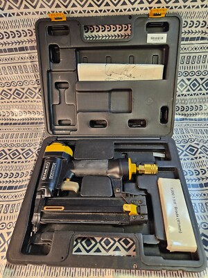 Stanley Bostitch 18 Gauge Air Brad Nailer SB-1842BN in Original Case w/ Brads