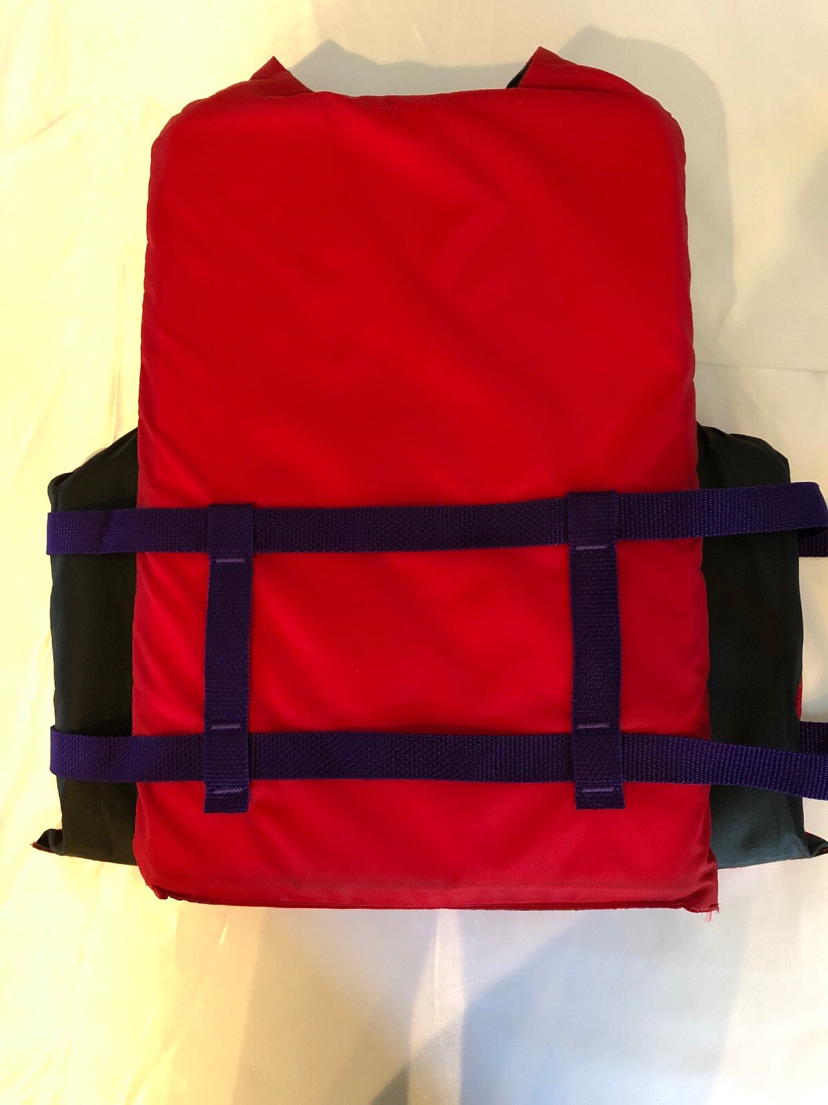 STERNS  life vest Adult Universal Coast Guard Approved Red Purple