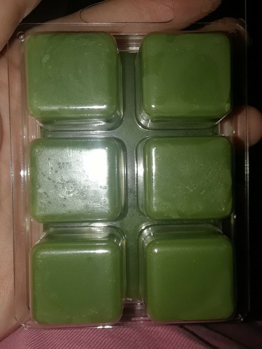 Limited Edition fresh Cut Frasier Wax Cubes better homes & gardens 2.5oz