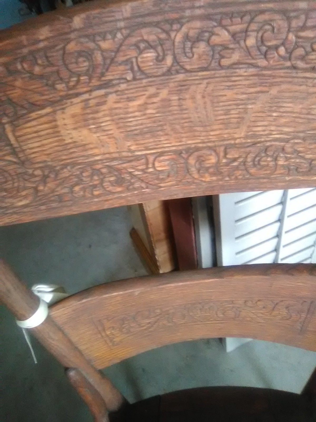 Antique rabbit-ear ladder-back oak chair