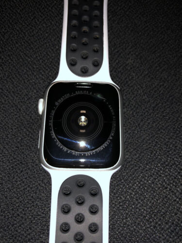 Apple Watch Series 4 Nike + 44mm Aluminum Ceramic Case With Apple Watch Series 4 Nike + 44mm Aluminum Ceramic Case With