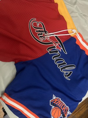 Vintage 1994-95 Mark Price Cleveland Cavaliers NBA Champion Vintage 1994-95 Mark Price Cleveland Cavaliers NBA Champion
