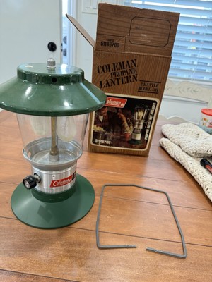 Vintage Coleman Double Mantle Propane Lantern 5114B700 Pyrex Globe Glass Box