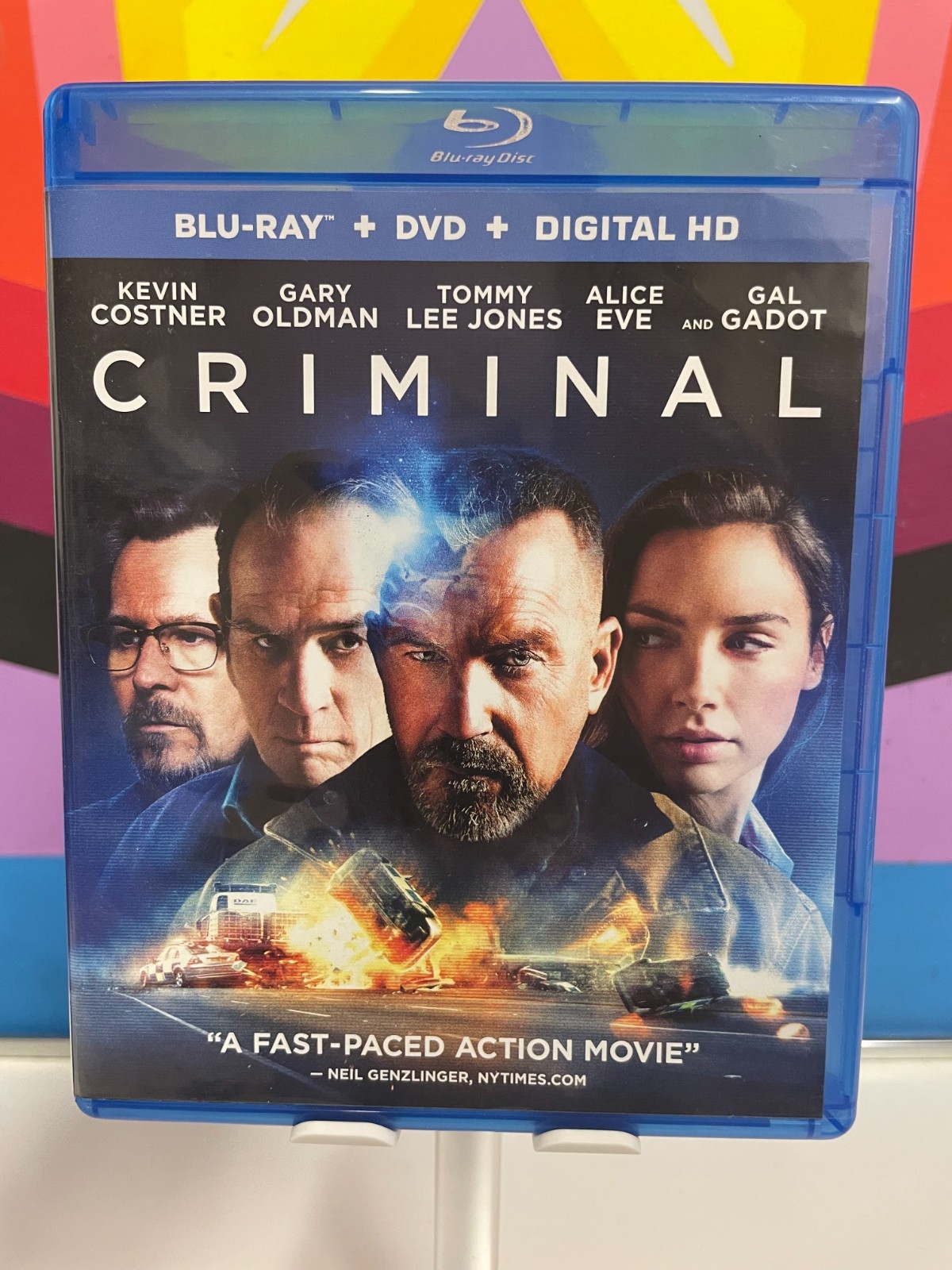 Criminal [Blu-ray + DVD + Digital HD] Kevin Costner