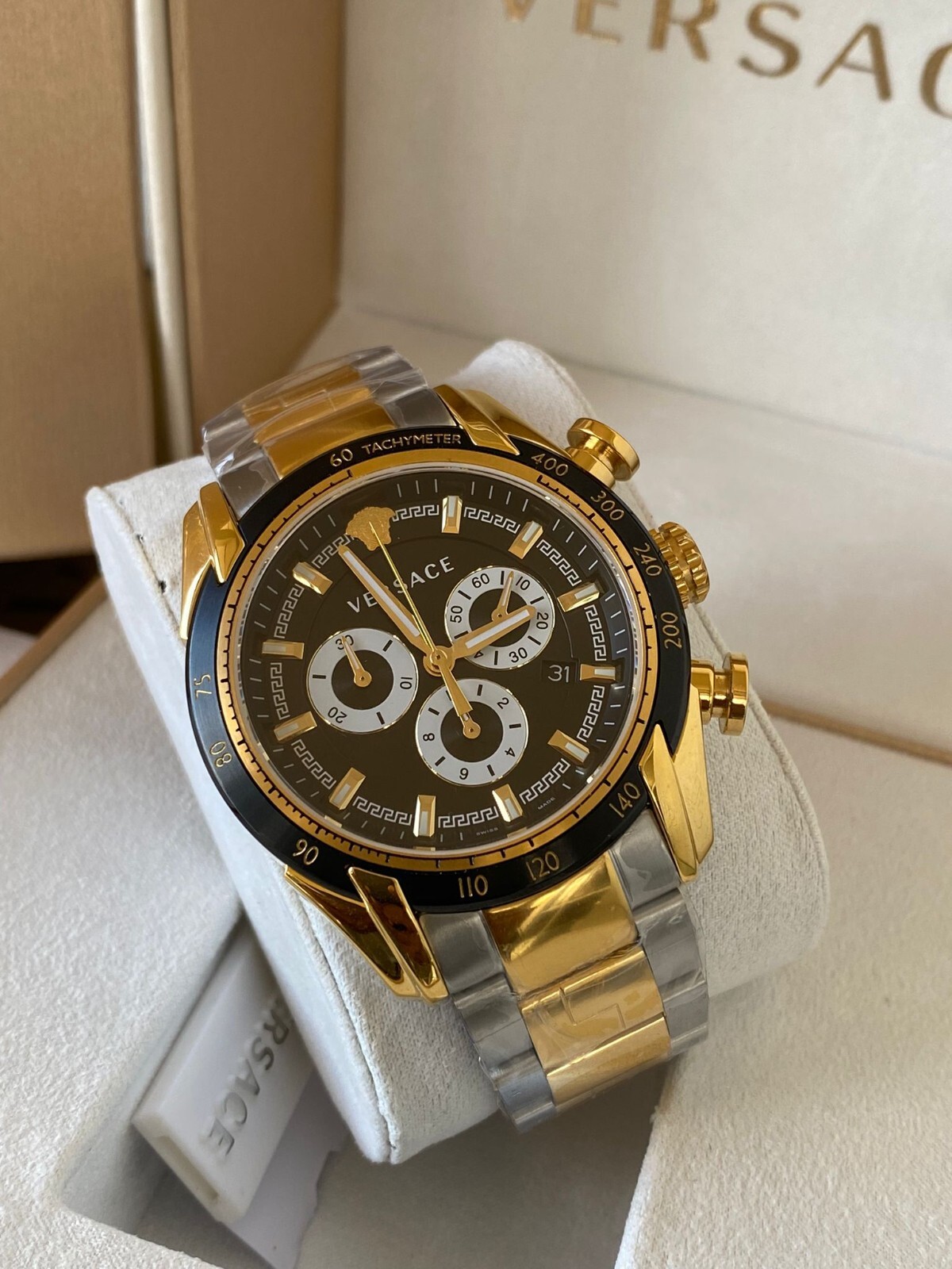 VERSACE ヒンティテルヒキニホトム D10211731A15474 5K640 Versace VE2I00421 V-Ray chronograph watch 44 mm