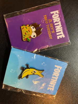 El Rey's Taco Tuesday pin Employee Exclusive Rare and Banana Man Peely Pin