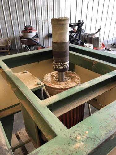 Tilting Arbor Spindle Sander.   ADeco