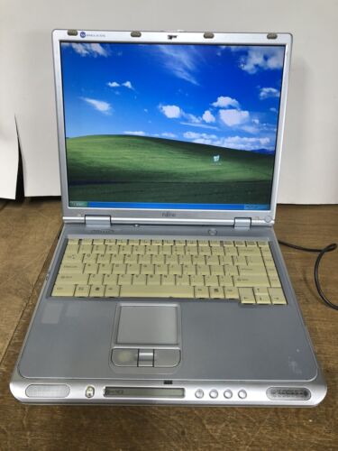 VINTAGE FUJITSU LIFEBOOK C CP153314 WINDOWS XP LAPTOP FLOPPY VINTAGE FUJITSU LIFEBOOK C CP153314 WINDOWS XP LAPTOP FLOPPY