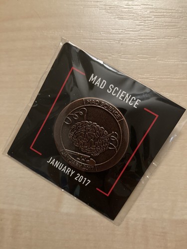 コレクション Loot Gaming January 2017 Mad Science Loot Crate Mad Science Pin January 2017 Exclusive Loot