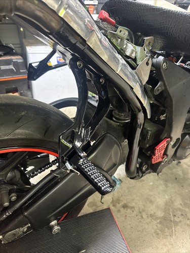 ふふふ Amazon.com: VPZMT Front Footpegs Brackets Set for kawasaki