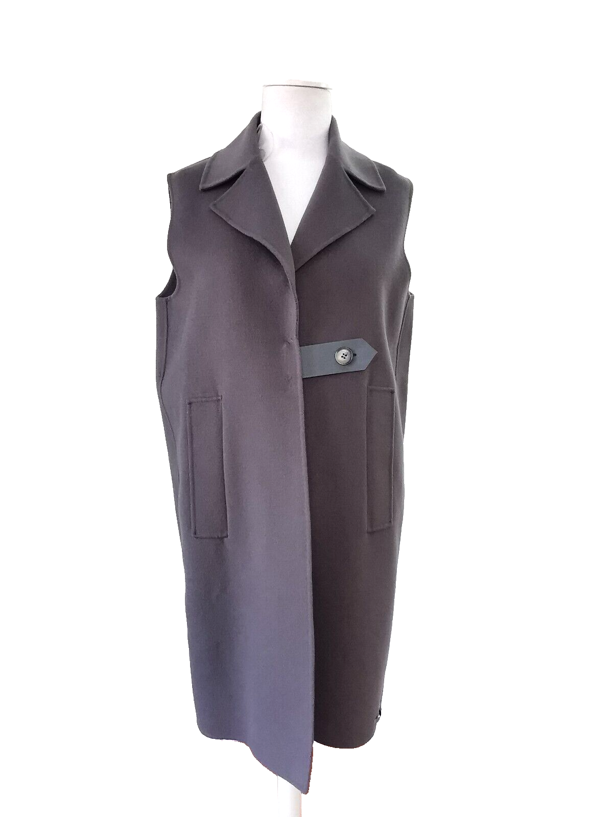 MAX MARA｜VESTS (ASOFT (19291014 002 / 19291014600 002)) Max Mara: Navy Asoft Down Vest | SSENSE