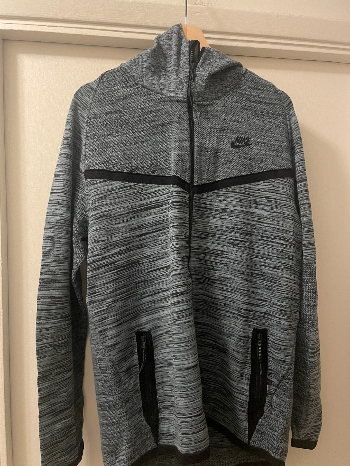 Nike Tech Knit Windrunner Hoodie Full Zip Jacket Mens Green