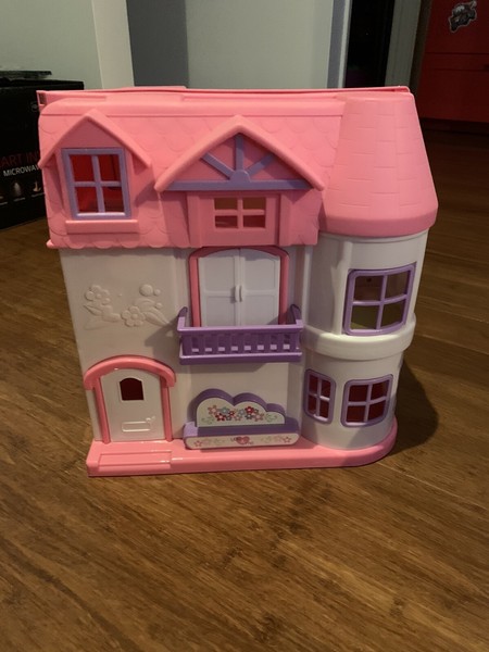 you & me family cottage dollhouse playset