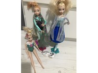 skating elsa doll