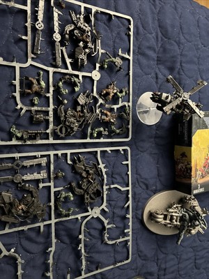 Games Workshop Warhammer 40000: Orks - Deffkoptas - 3 Miniatures (50-58)