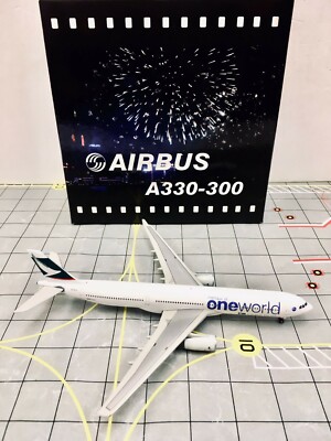 Phoenix 1:400 Cathay Pacific Airways One World Airbus A330