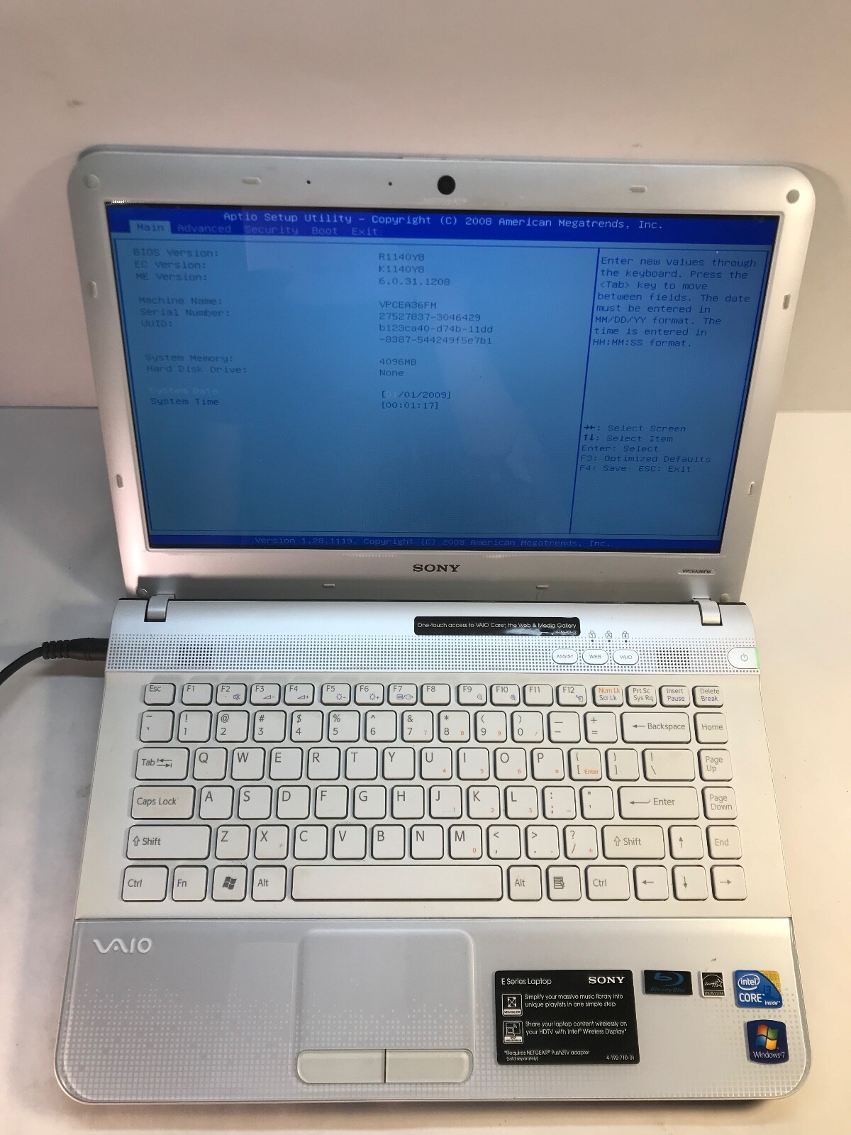 SONY - 美品☆SONY☆VAIO☆Core i3☆VPCEB☆8GB/256GB/カメラ Amazon.co.jp: Sony VAIO E Series (W8 64/Ci5/15.5WXGA/4G/BDXL