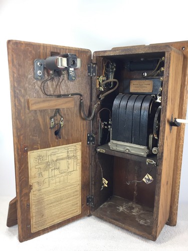 Antique Wood Northern Electric Wall Crank Telephone Vintage Wooden Phone 1922