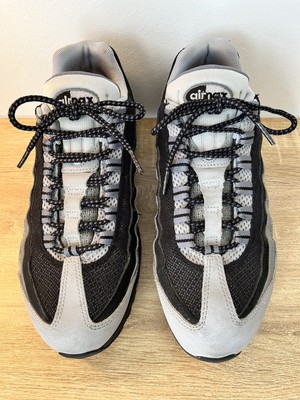 NIKE AIR MAX 95 ESSENTIAL BLACK-WOLF 