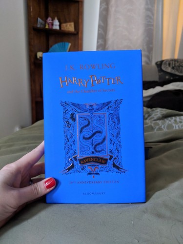 Livro Harry Potter And The Philosopher's Stone – Ravenclaw Edition de J.K.  Rowling