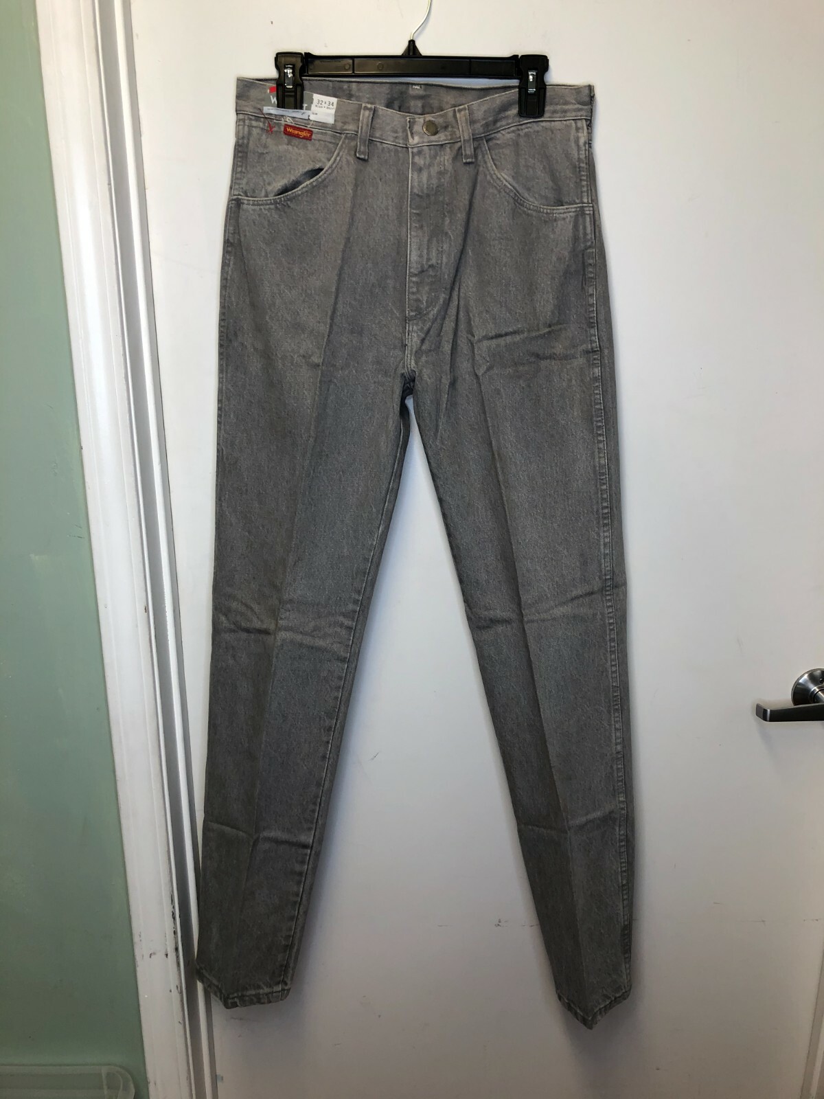 Wrangler Men's Vintage Regular fit Straight Leg Gray Jean 99001GY Size 32x34