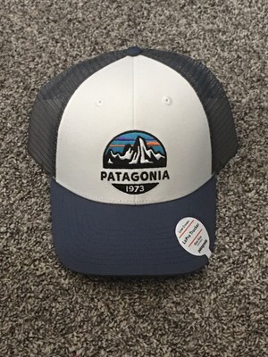 patagonia fitz roy crest lopro trucker hat