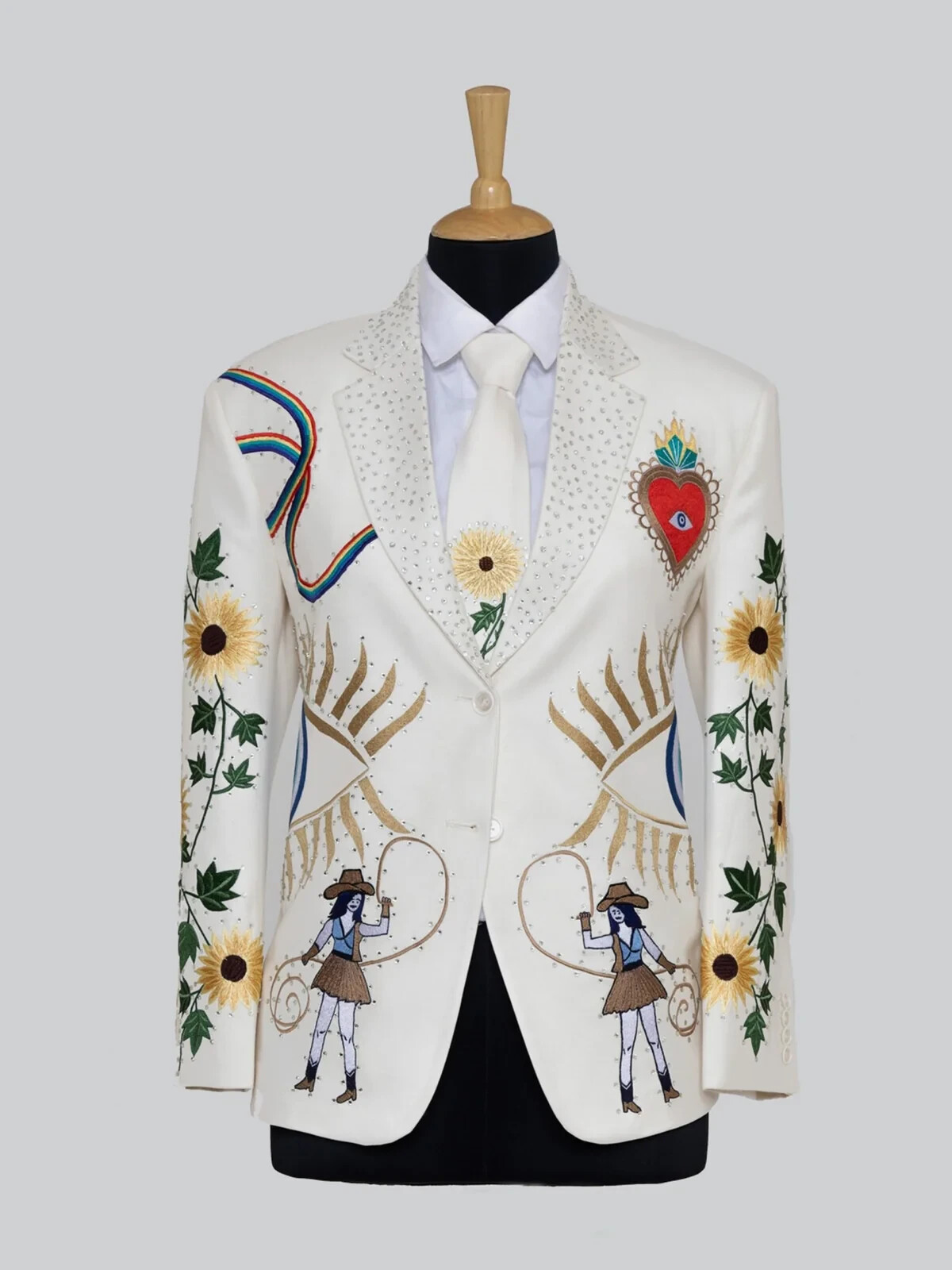 Pre-owned Western Rustic Romance: Women's Country  Wedding Suit - Elegant And Unique In White