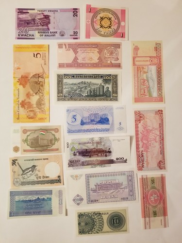 15 Peice Foreign Paper Currency, Uncirculated, 15 Different Countries